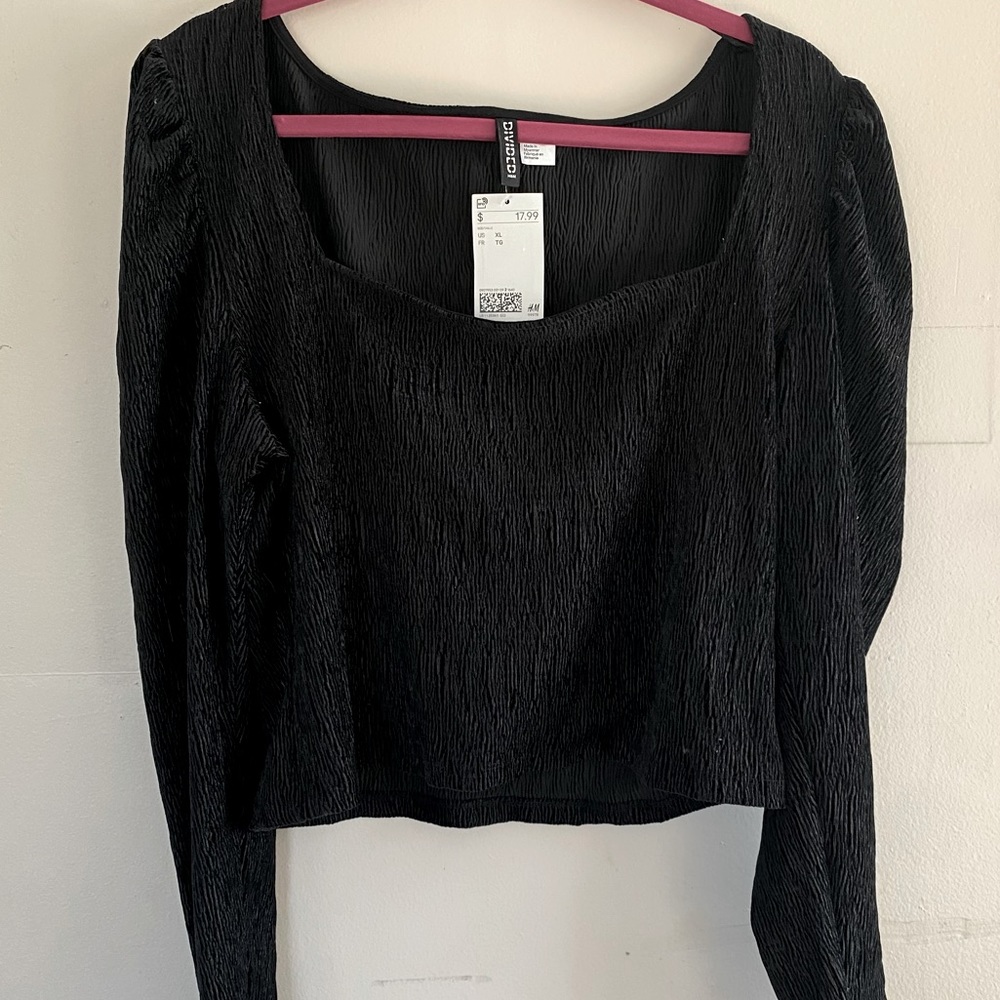 Velvet Square Neck Puff Sleeved Crop Top